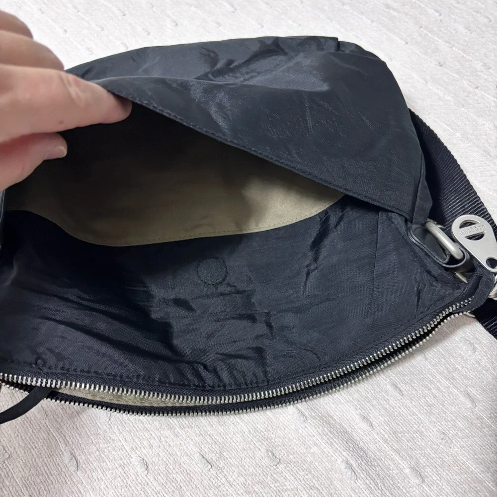 Baggalinni‎ crossbody shoulder black bag zipper purse